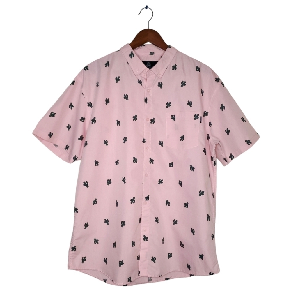 Molokai Surf Co. Light Pink Wild West Short Sleeve Button-down Shirt Size 2XL